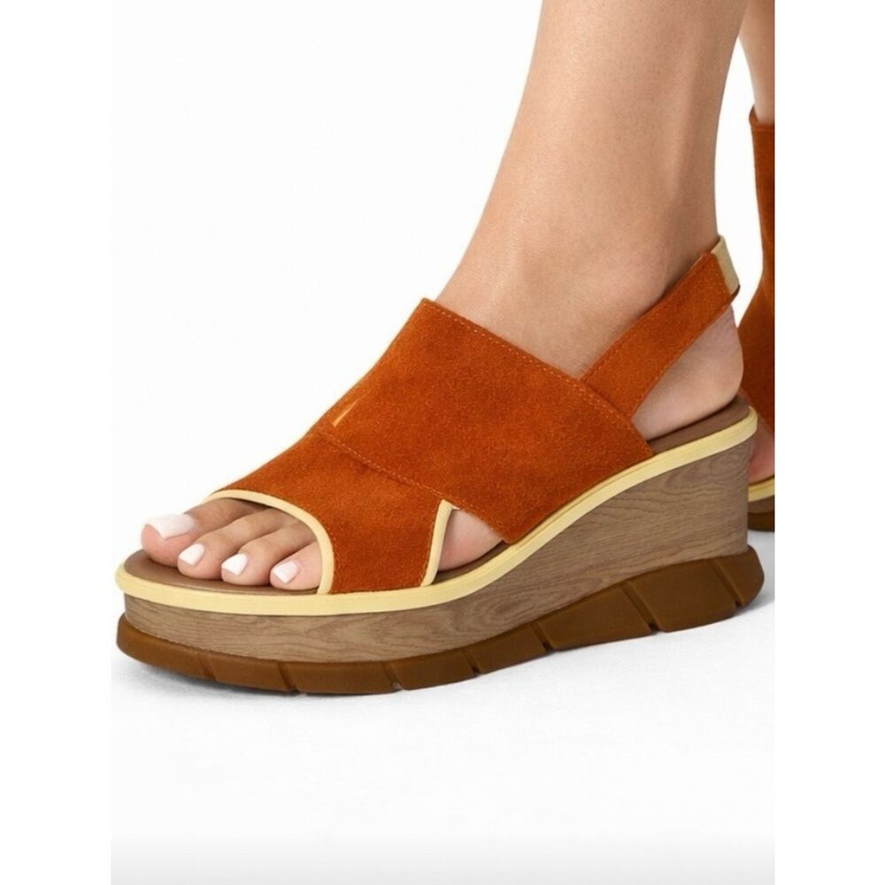 SOREL Joanie III  Burnt Orange Suede Wedge Slingback Sandals Size 9.5